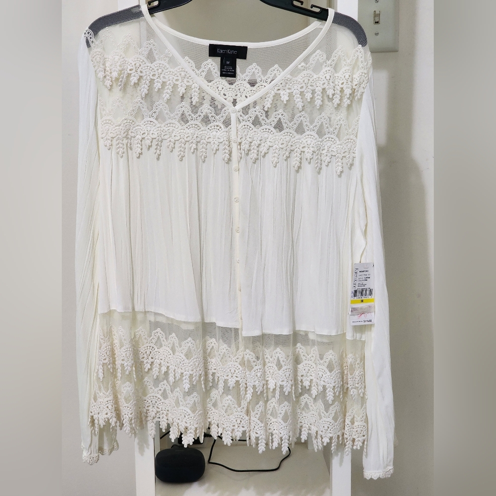 Karen Kane, size M, winter white top